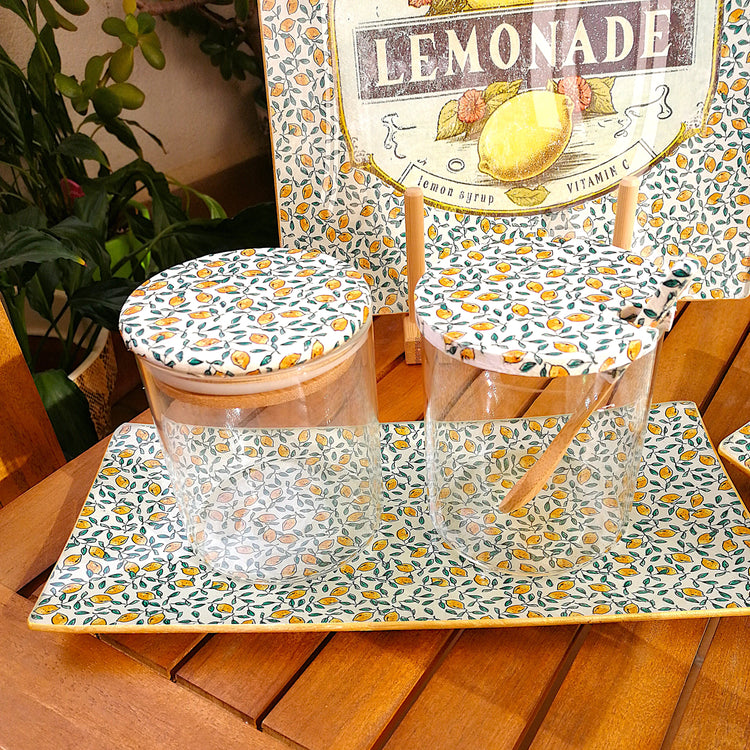 Botes de borosilicato on tapa de bambú decorada a mano con estampados de limones