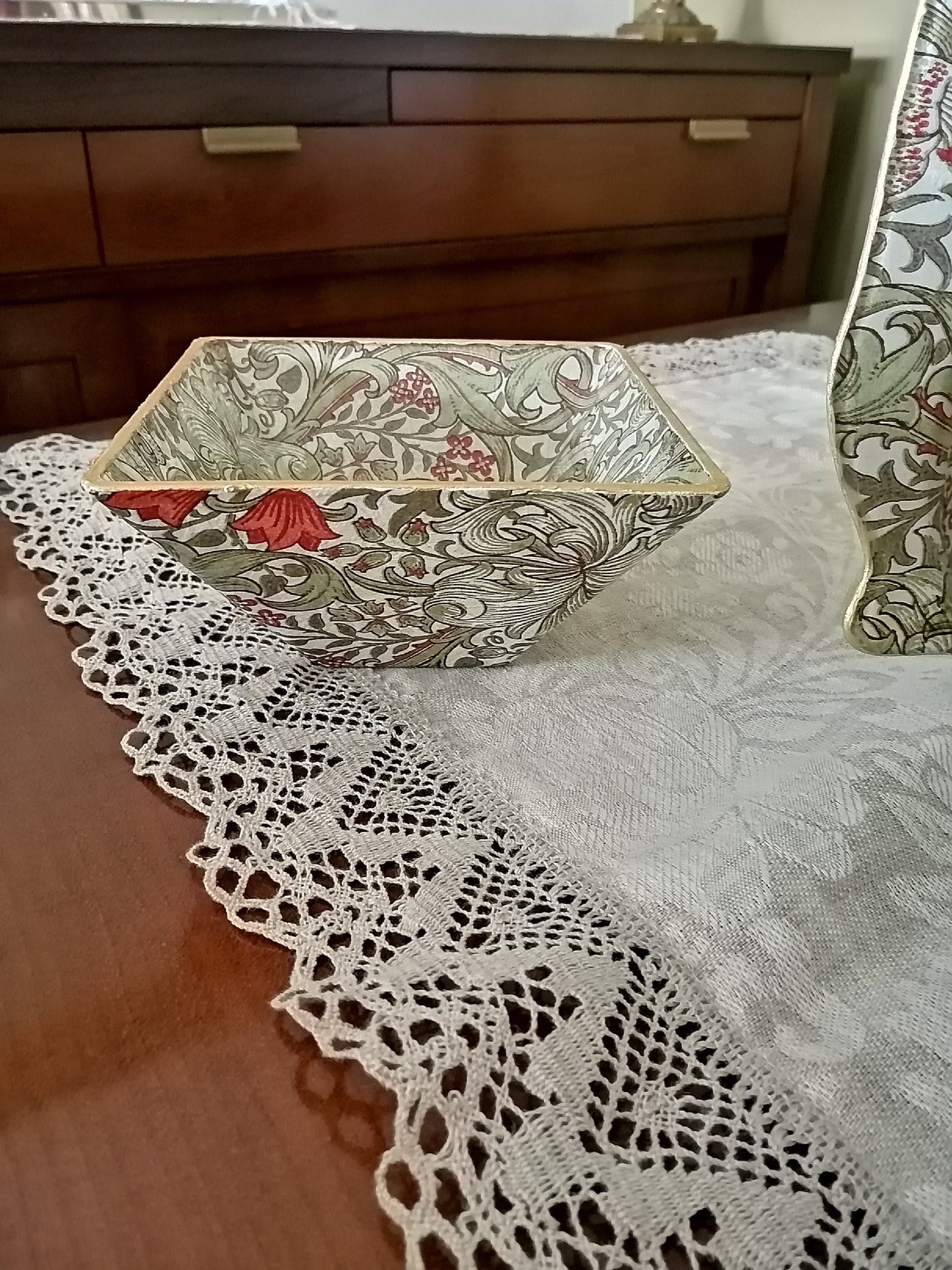 Vajillas decorativas hand made