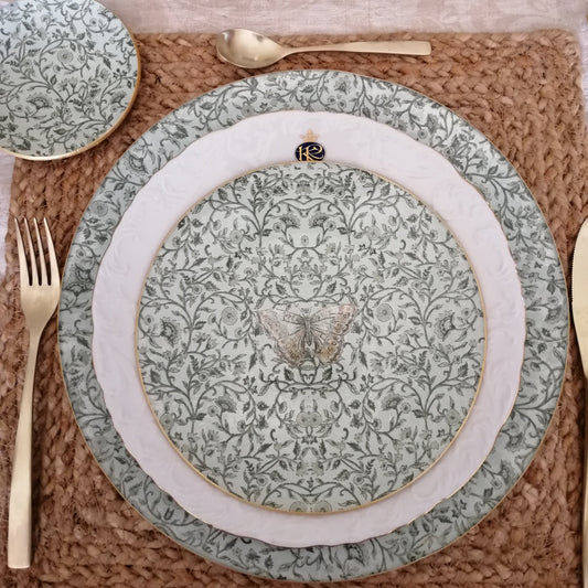 "Plato redondo artesanal minimalista elegante 25cm Dmarta hecho a mano España"
